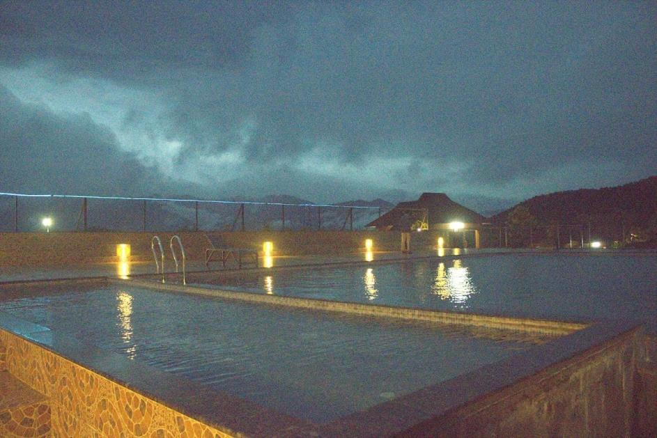 Misty Valley Resort Varagampadi Eksteriør bilde